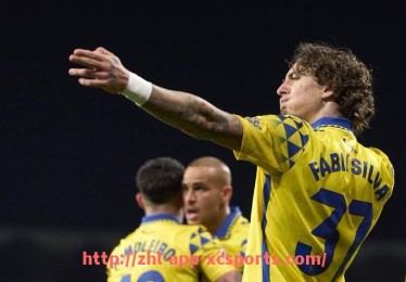 杏彩体育-法甲进攻表现分析及球队进攻战术优化方案