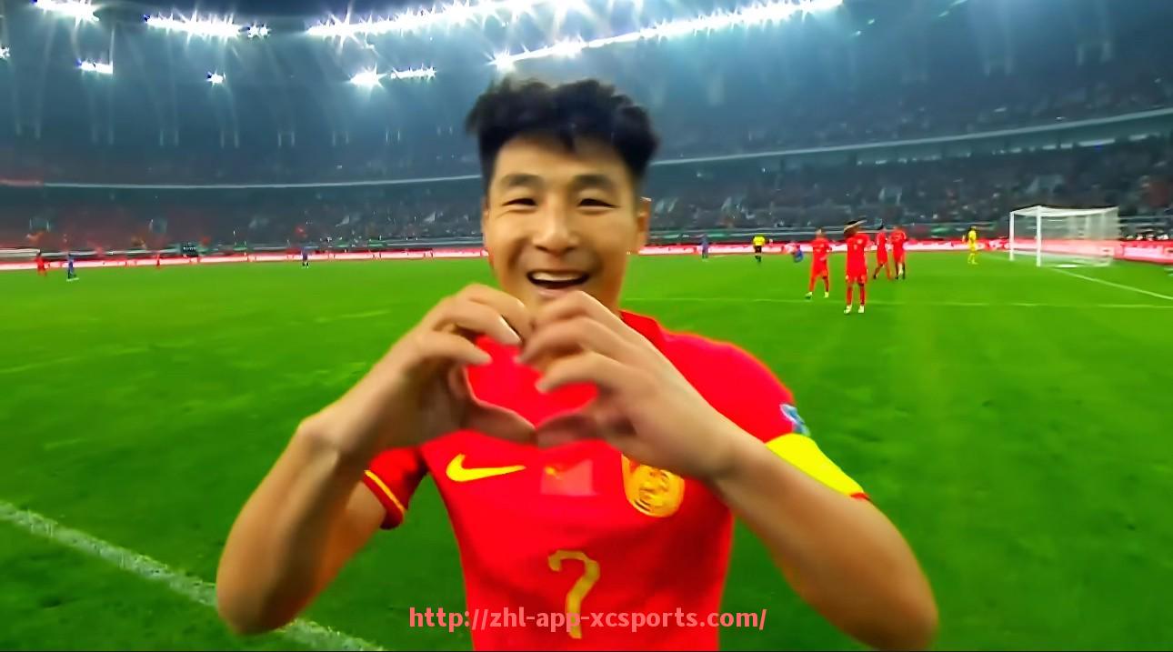 杏彩体育-意甲球队与英超球队有哪些交集？球队合作与竞争